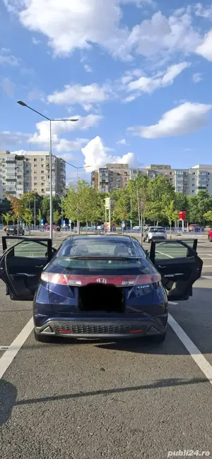 Honda Civic 1.4 - imagine 6