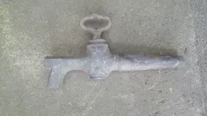 vand butoaie, bidoane plastic, masina stropit si robinete metalice pt butoi vin - imagine 3