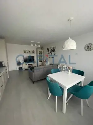 Apartament cu 3 camere, 72mpU, etaj intermediar, optional parcare subterana! - imagine 2