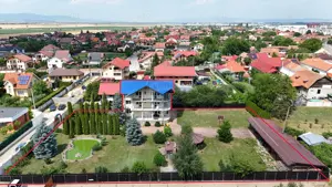 Vilă deosebită cu grădină superbă și panoramă - Ghimbav, ultracentral