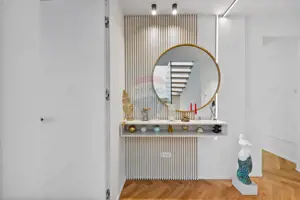 Arhitectură, tehnologie și lifestyle premium într-o vilă spectaculoasă - imagine 16