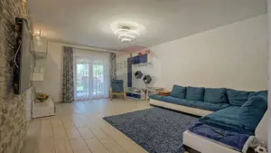 Casă modernă și spațioasă în cartierul Izvor ideală pentru o familie!