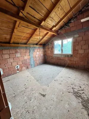 Casă / Vilă cu 6 camere de vânzare - imagine 5