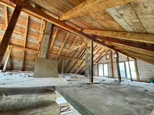 Casă / Vilă cu 7 camere de vânzare - imagine 16