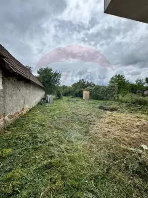 Casă / Vilă cu 6 camere de vânzare - imagine 10