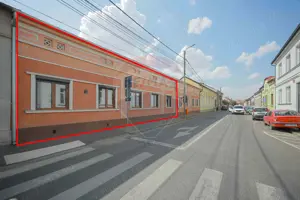 De vânzare Apartament cu 4 camere, lângă Podul Centenarului