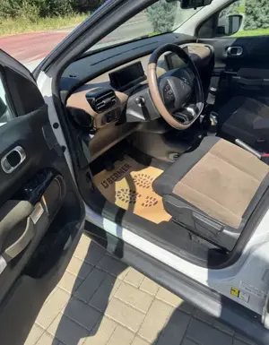 Citroen C4 Cactus Euro6 - imagine 7