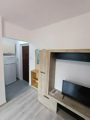 Garsonieră conf.2 vis a vis Metrou - imagine 6