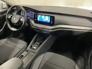 Skoda Octavia - imagine 8