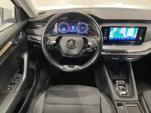 Skoda Octavia - imagine 6