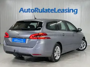 Peugeot 308 - imagine 3
