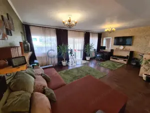 Casa frumoasa la cheie, central Dezmir - imagine 5