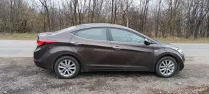 Vând Hyundai Elantra impecabilă. - imagine 3