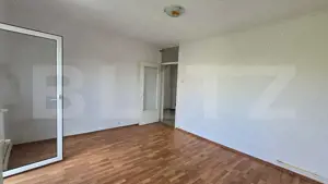 Apartament de vanzare, cu 3 camere, 76 mp, zona Micro 17 - imagine 3