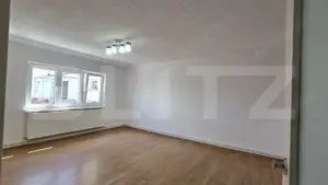 Apartament de vanzare, cu 3 camere, 76 mp, zona Micro 17 - imagine 7