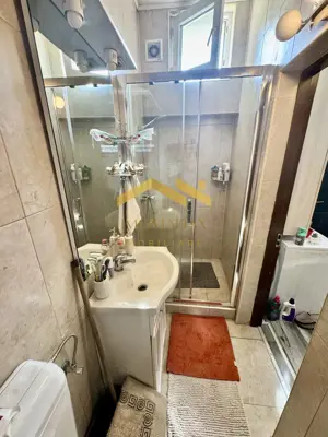Lunei-Apartament 1 Camera-Centrala Proprie - imagine 12