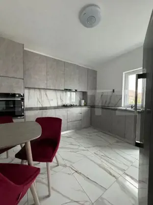 Casă individuală de închiriat, cu 4 camere, 140 mp, modernă, zona Ipotesti - imagine 5