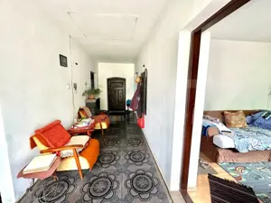 Casa doua corpuri 1000mp teren toate utilitaiile in Lancram - imagine 7