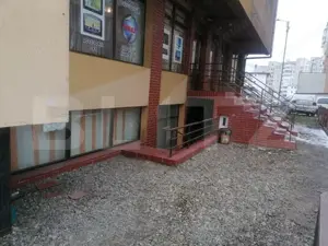 Spatiu pentru birou/agentie/cabinet, 40 mp, Obcini