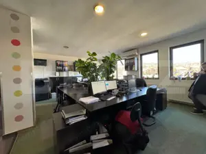 Birou modern, parcare cu bariera, zona cu acces facil, zona Dambul Rotund - imagine 16