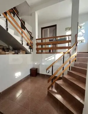 Spatiu de birouri, 280 mp, la vila, garaj, zona Piata 1 Mai - imagine 3