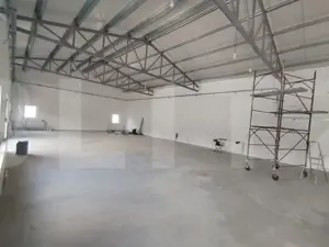 Hală industrială nouă, 300 mp utili +  curte betonată – Catamarasti Deal