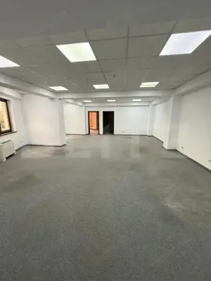 Spatiu Comercial/spatiu de birouri, de inchiriat, 250mp, zona spitalul judetean 