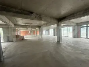 Spatii cu destinatie multipla,intre 50 si 100 mp , zona Centrala - imagine 6