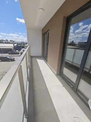 Apartament 3 camere - bloc nou - etaj 1 - cu parcare si balcon generos - modern - imagine 6