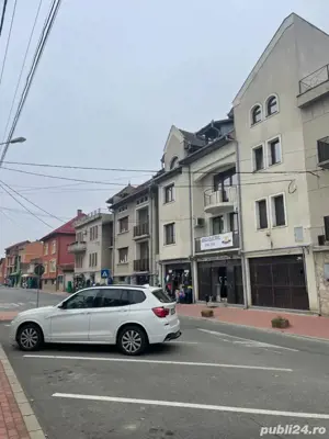 Casă de vânzare Lugoj 2etj+ mansarda la parter 2 magazine deja inchiriate - imagine 3