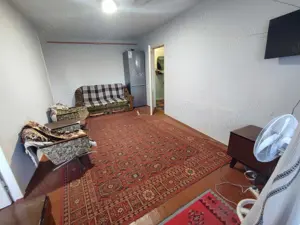 Garsoniera in zona Piata Romana - imagine 2