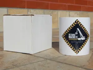 Cana personalizata "Vitrina cu machete" la cutie noua