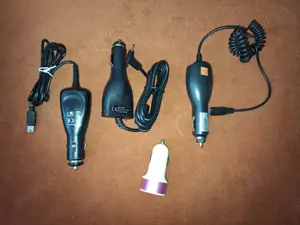 ncarcatoare auto cu cablu 12V   24 V, diferite mufe, USB, etc - imagine 3