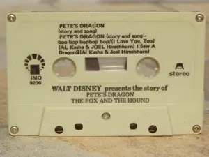 Caseta audio Pete's Dragon si The Fox and the Hound Walt Disney