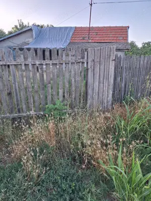 Teren 3.516 mp intravilan, poziție centrală în Gropsani, Olt - imagine 2