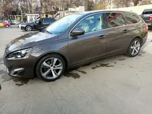 Peugeot 308 2015 - imagine 8