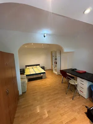 Proprietar, apartament 1 camera. - imagine 11