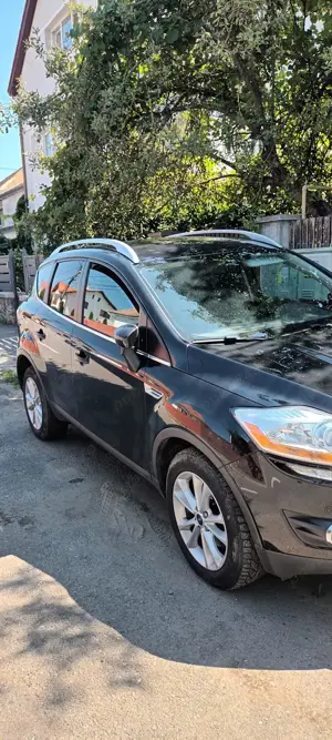 VAND Ford Kuga 2.0 TDCI Titanium - imagine 9 VAND Ford Kuga 2.0 TDCI Titanium - imagine 9