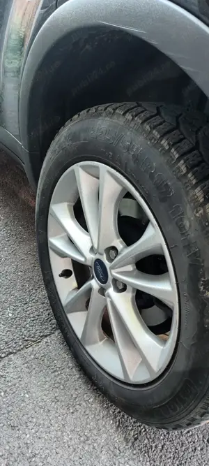 VAND Ford Kuga 2.0 TDCI Titanium - imagine 8 VAND Ford Kuga 2.0 TDCI Titanium - imagine 8