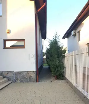 Duplex ocupabil imediat - toate utilitatile - zona excelenta