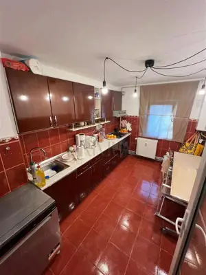 Mircea cel Batran - 3 camere - 2 bai - centrala proprie - 2 bai - PARTER INALT - imagine 5