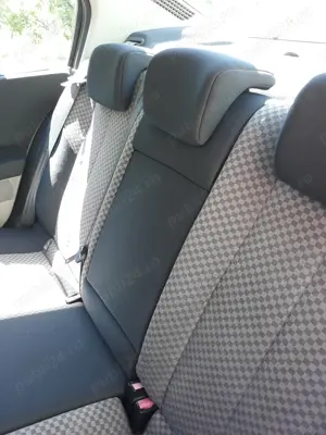 Vanzare Renault Megane 2 - imagine 6 Vanzare Renault Megane 2 - imagine 6