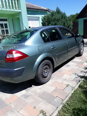 Vanzare Renault Megane 2 - imagine 9 Vanzare Renault Megane 2 - imagine 9