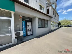 Spatiu comercial renovat complet de vanzare in Focsani