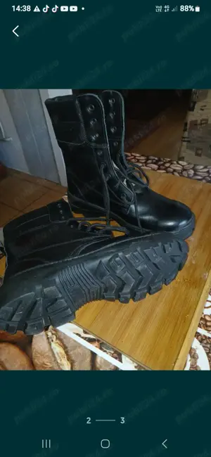 Vând bocanci piele cu bombeu metalic ,mărimea 41. - imagine 2