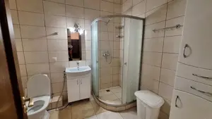 Garsoniera in zona Piata Universitatii - imagine 3