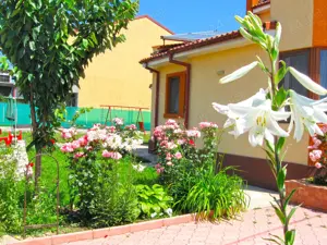 Cazare la mare MARIS Eforie Nord litoral vile pensiuni la proprietari - imagine 2 Cazare la mare MARIS Eforie Nord litoral vile pensiuni la proprietari - imagine 2