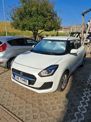 Vînd Suzuki Swift Hibrid