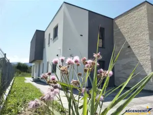 Vila impozanta, aspect deosebit, configuratie tip duplex, view, Brasov