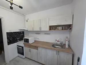 Vand apartament 2 camere - imagine 6 Vand apartament 2 camere - imagine 6